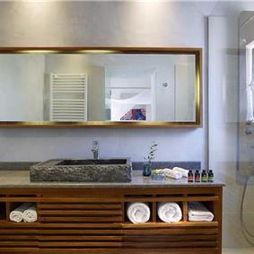 Selection of 3 & 4 bedroom villas with pool near Chania, sleeps 6-8